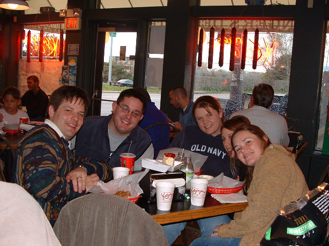 Elbie, Jim, Shanna, Sherry eet middagete